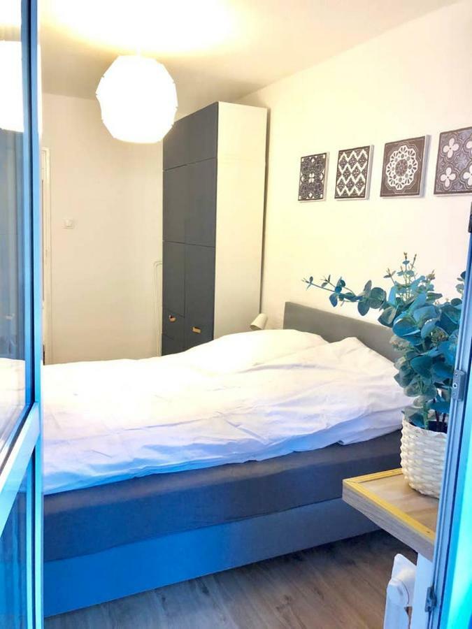 Legnica Apartament 42M2 Delux 4 Экстерьер фото